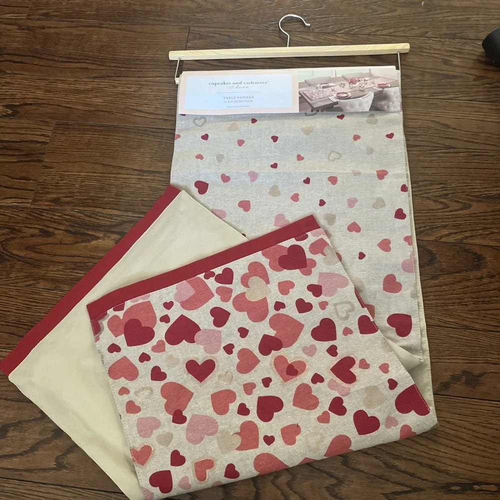 cupcakes and cashmere heart Cotton Table runner Metallic Red Pink Tan 14